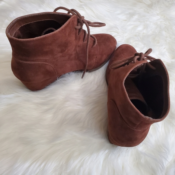 Madden Girl Doman Suede Wedge Booties - Picture 8 of 11